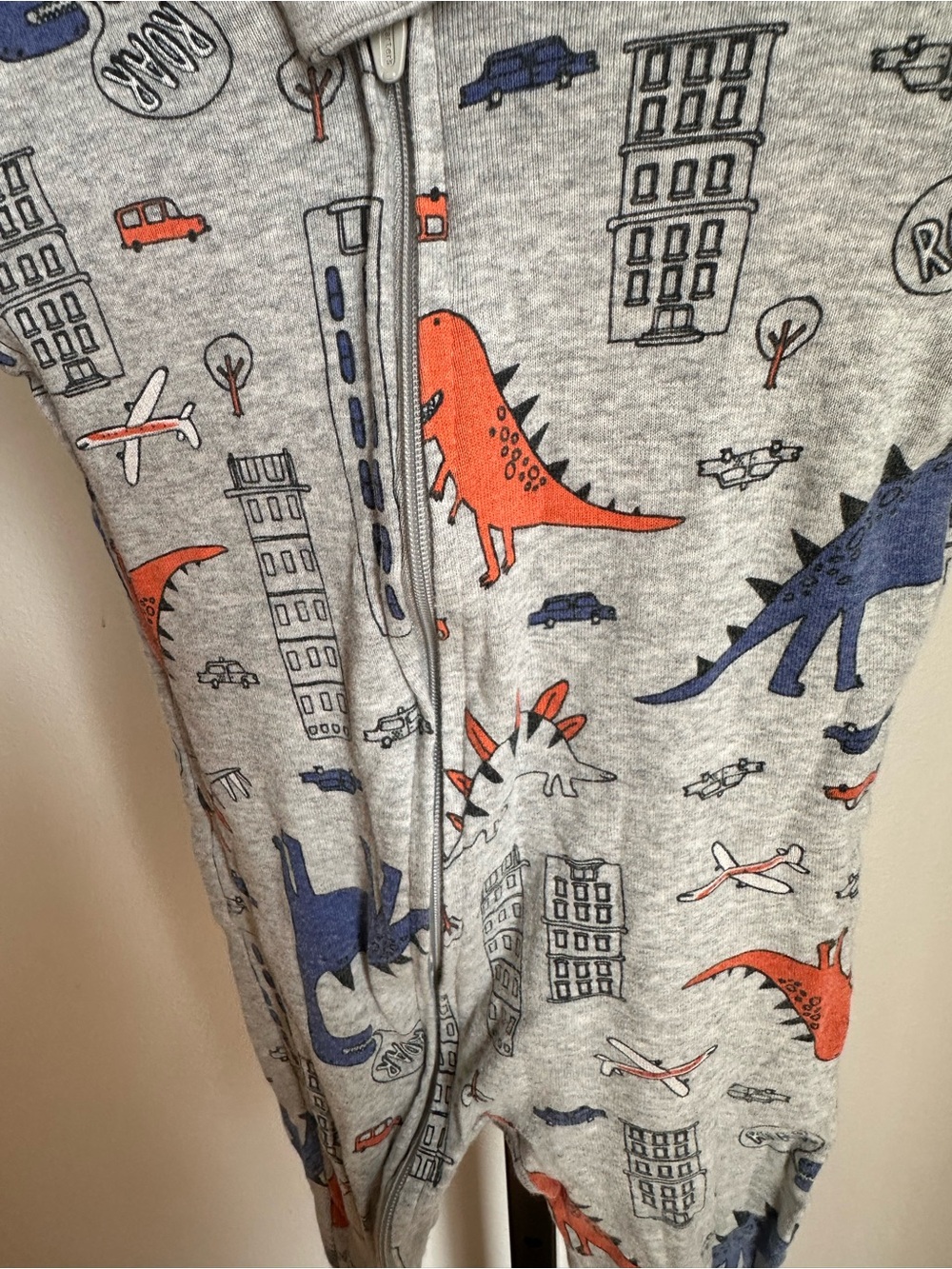 Carters 18 months footies - Picture 3 of 4